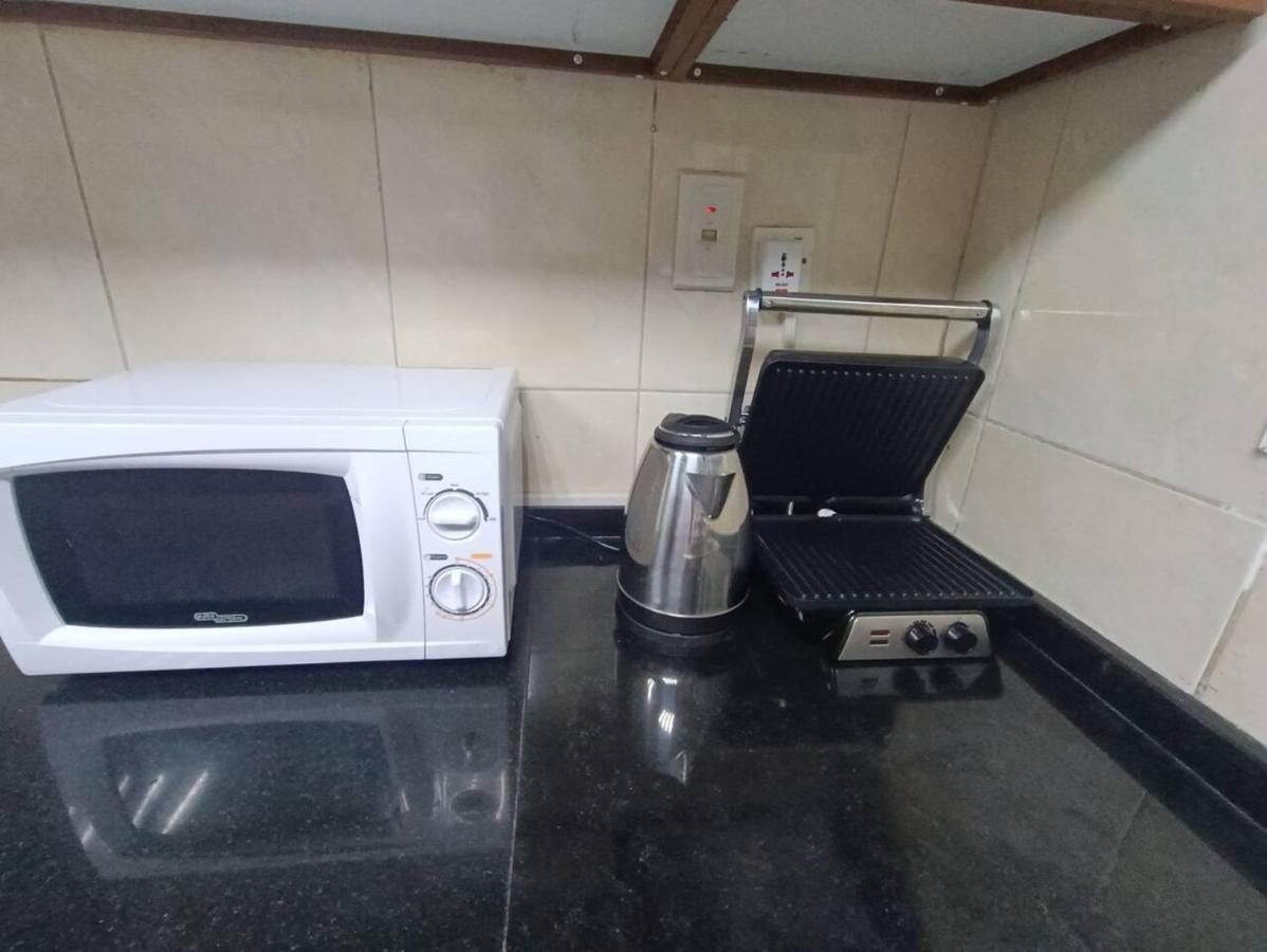 Apartment كبيرة وفخمة Large And Luxury Two Bedroom *