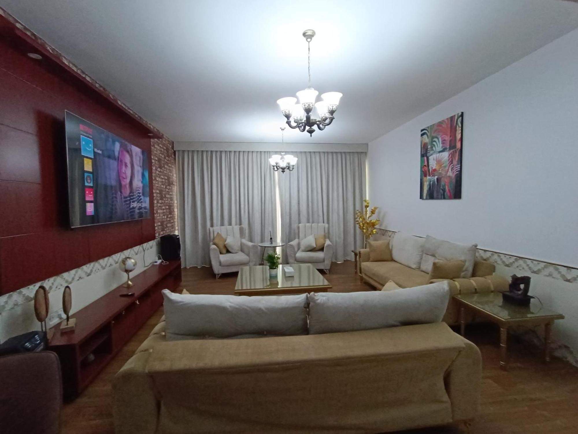 Apartment كبيرة وفخمة Large And Luxury Two Bedroom